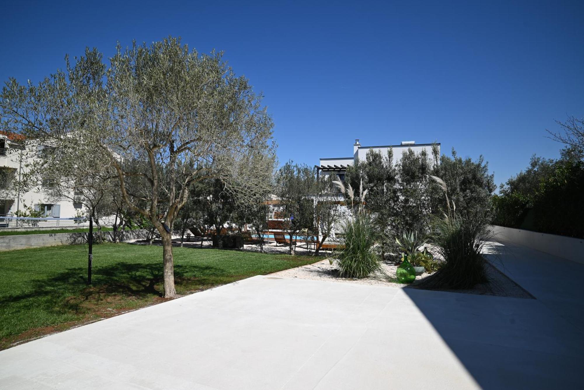 Villa Suncica With Heated Pool, Jacuzzi And Bikes Near Zadar Sukosan Luaran gambar