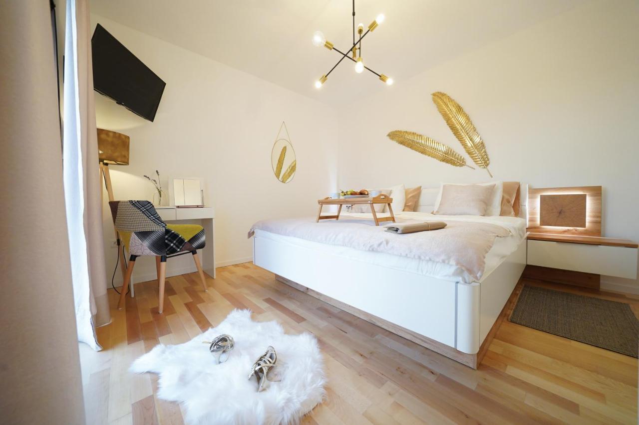 Villa Suncica With Heated Pool, Jacuzzi And Bikes Near Zadar Sukosan Luaran gambar